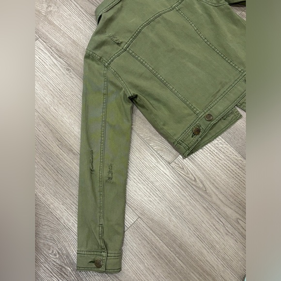 SOLD- Free People Distressed Denim Jacket Green Army Women’s  XS 0 Pretty Little - Picture 11 of 16